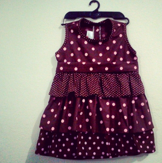 vestido vinho